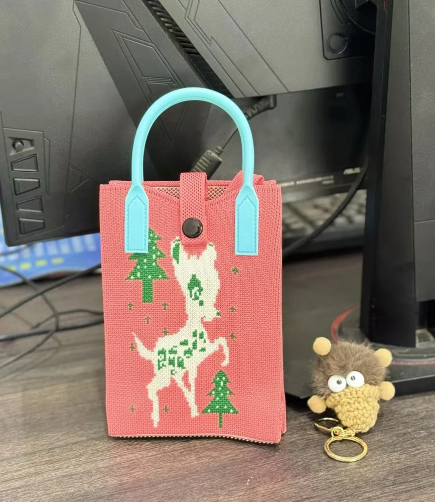 Tab-Closure Phone Totes — Graphic