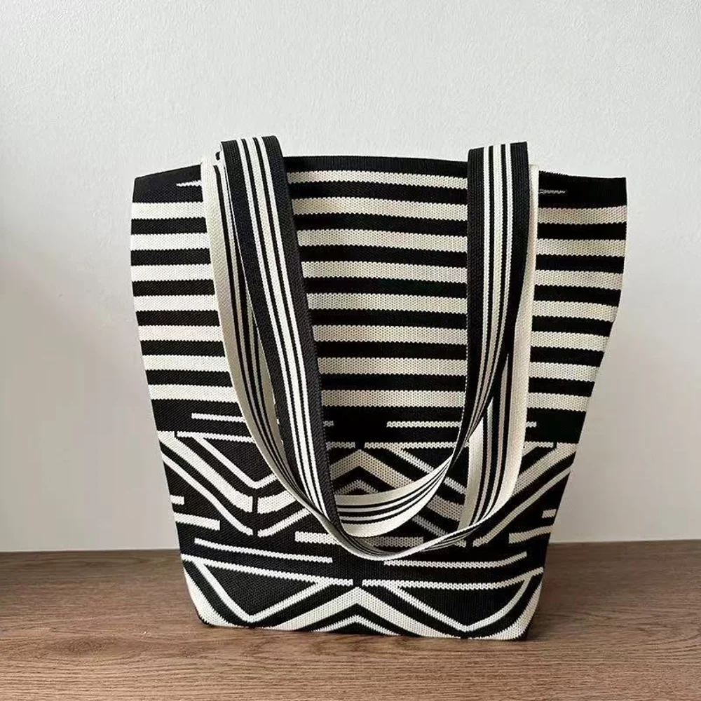 Graphic Knitted Shoulder Totes — Stripe