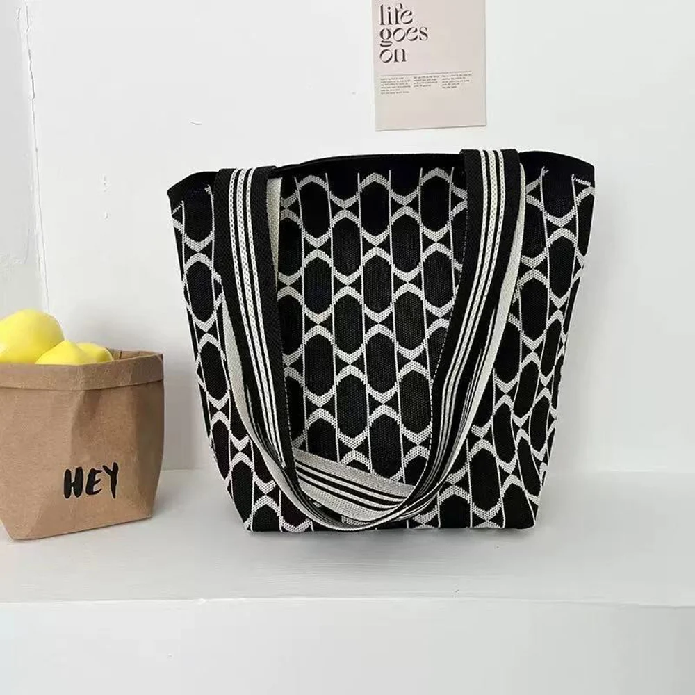 Graphic Knitted Shoulder Totes