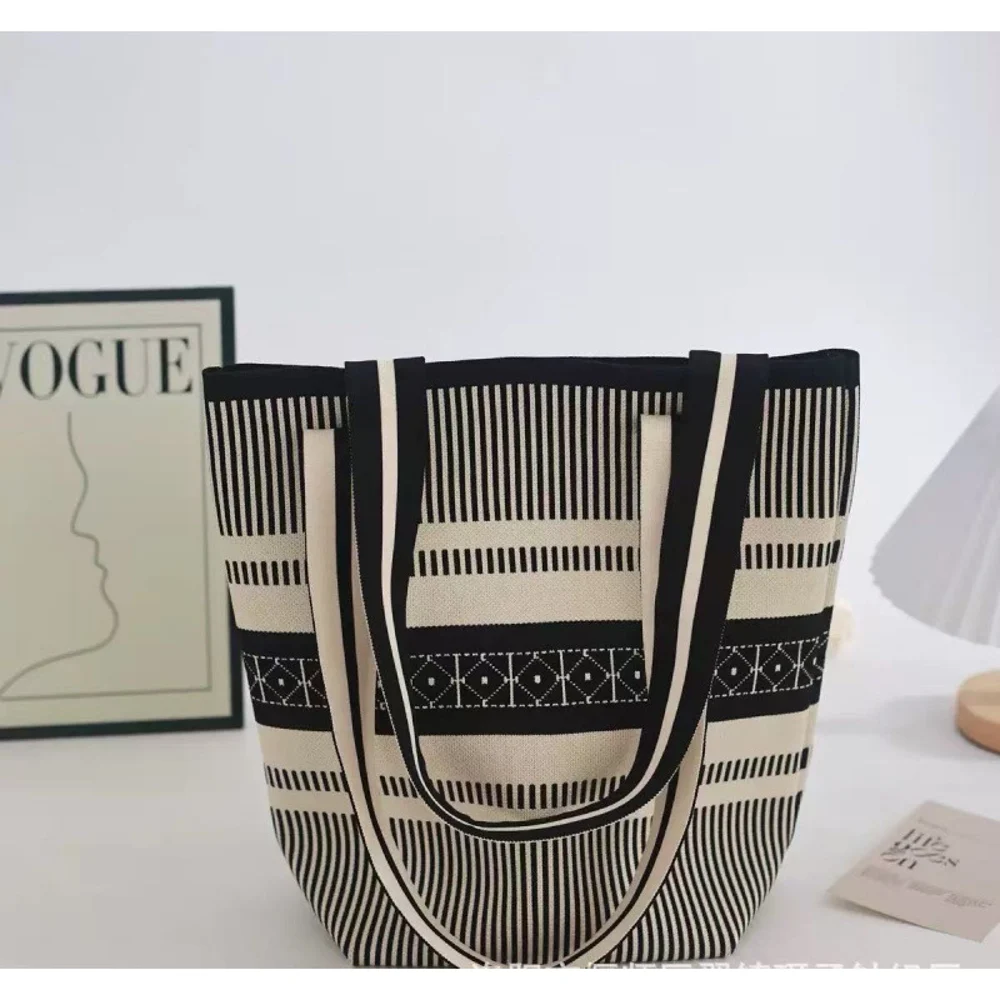 Graphic Knitted Shoulder Totes — Vertical Stripe — Black / White