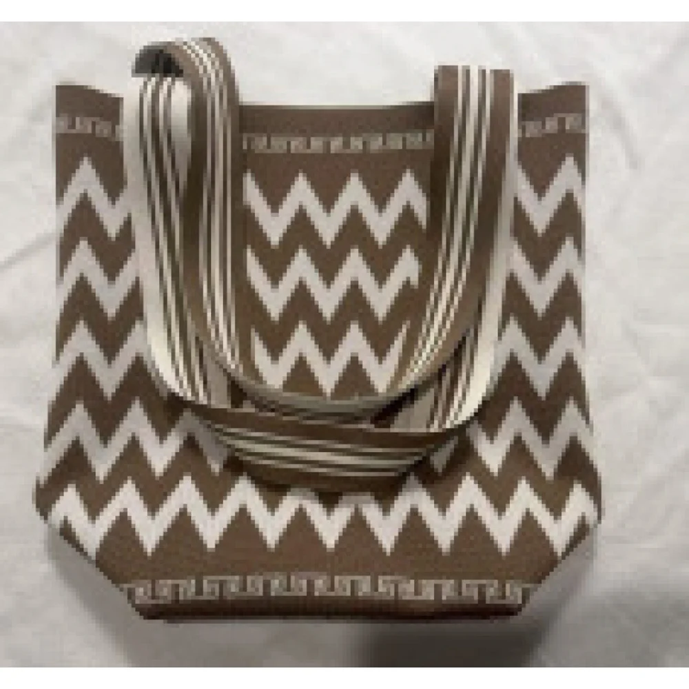Graphic Knitted Shoulder Totes — Chevron — Brown