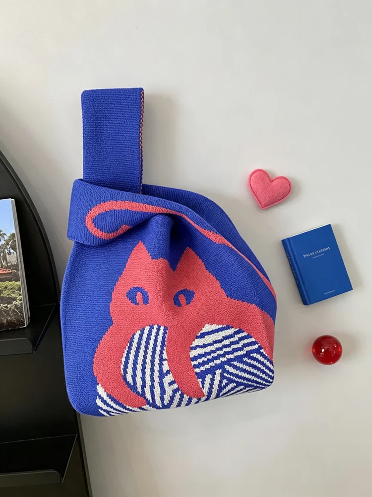Loop-Handle Knitted Bags — Cat — Blue