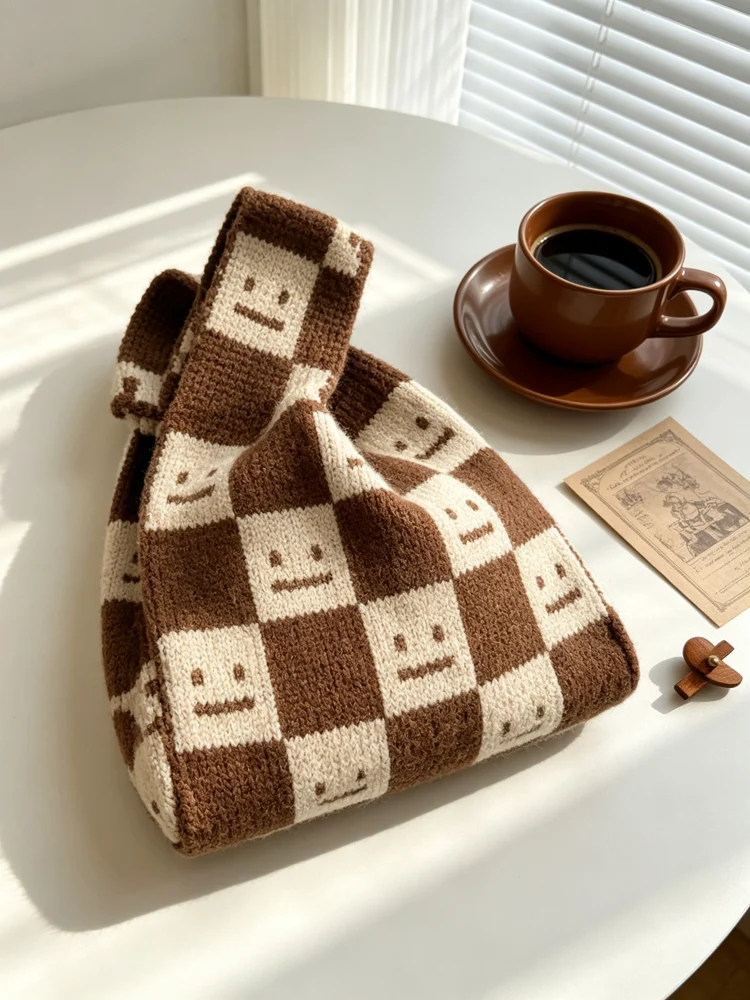 Loop-Handle Knitted Bags — Smiley — Cream